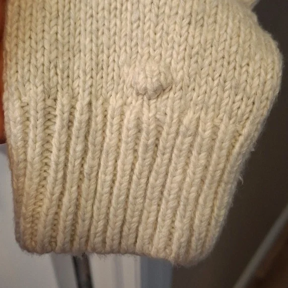 5/$25-Lucky Brand Oatmeal Color Sweater EUC - Picture 5 of 7